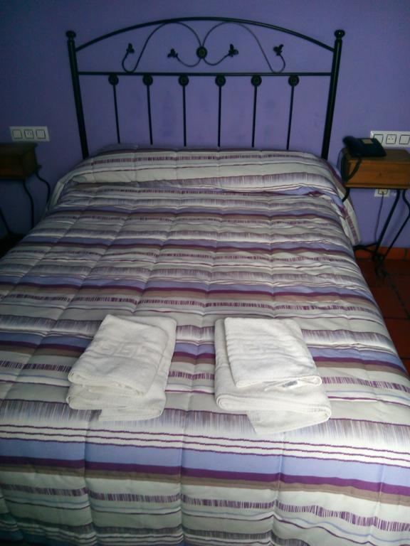 Hostal Venta Liara Allepuz Exteriér fotografie