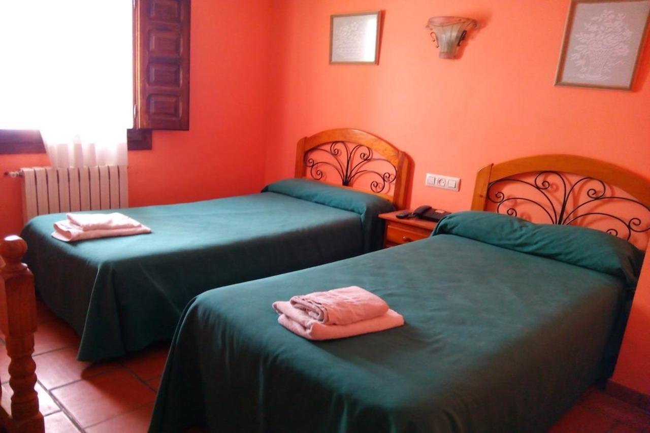 Hostal Venta Liara Allepuz Exteriér fotografie